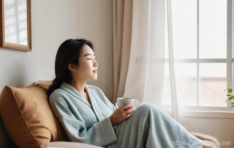 방광염 완화를 위한 생활 습관 추천 - **Prompt:** A young Japanese woman in her late 20s, with a serene expression, gently sips from a war...